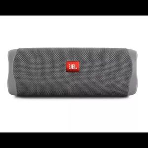 JBL Portable Waterproof Speaker Flip 5